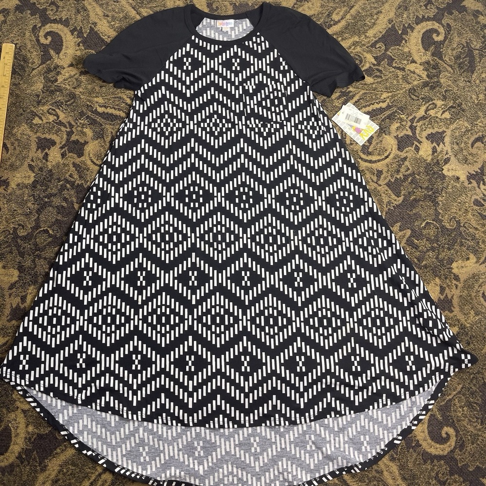 NWT Lularoe XXS Carly Dress Black and White Triangles HTF Unicorn Stained